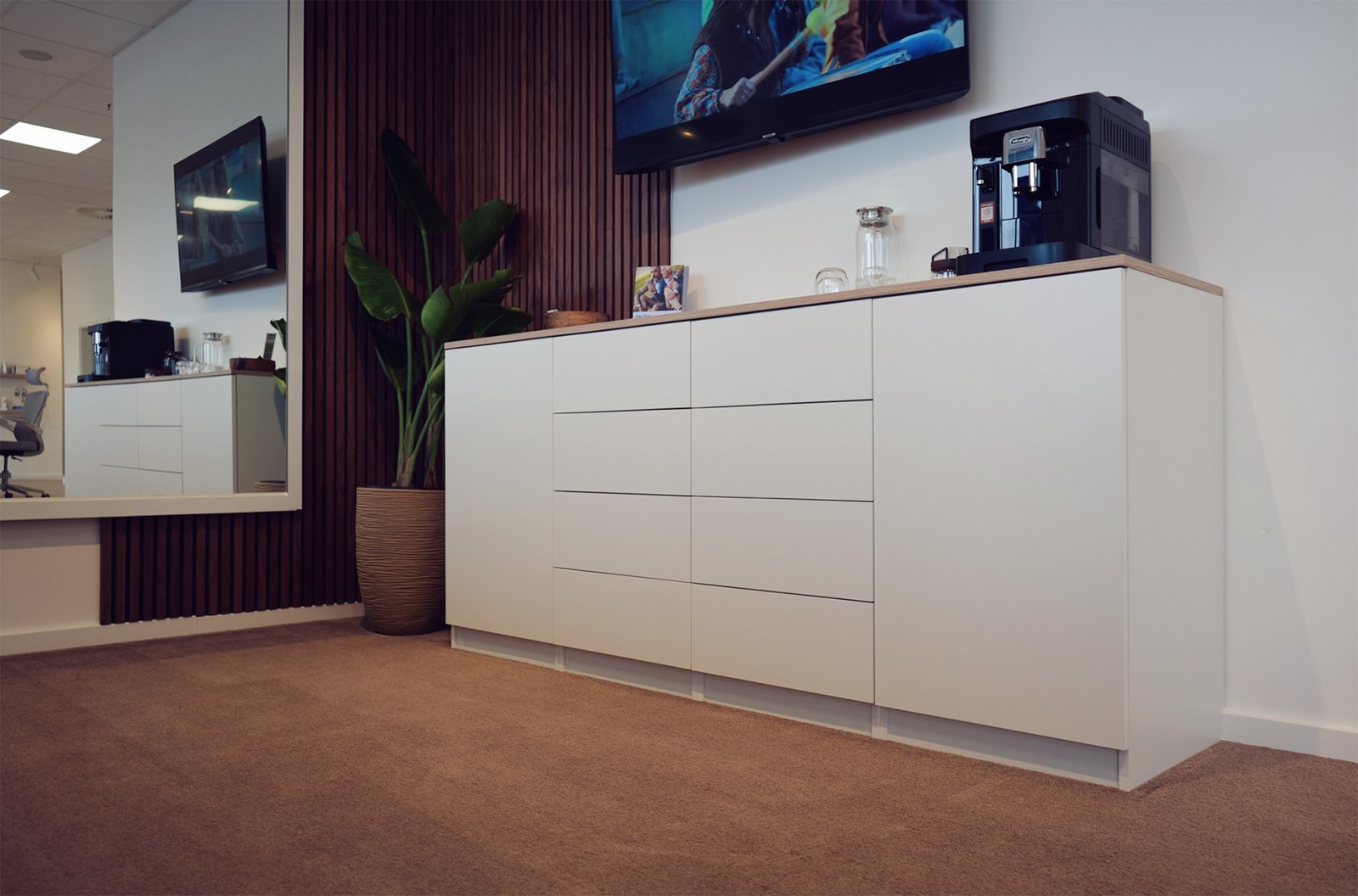 Sideboard – Hörakustik-Projekt
